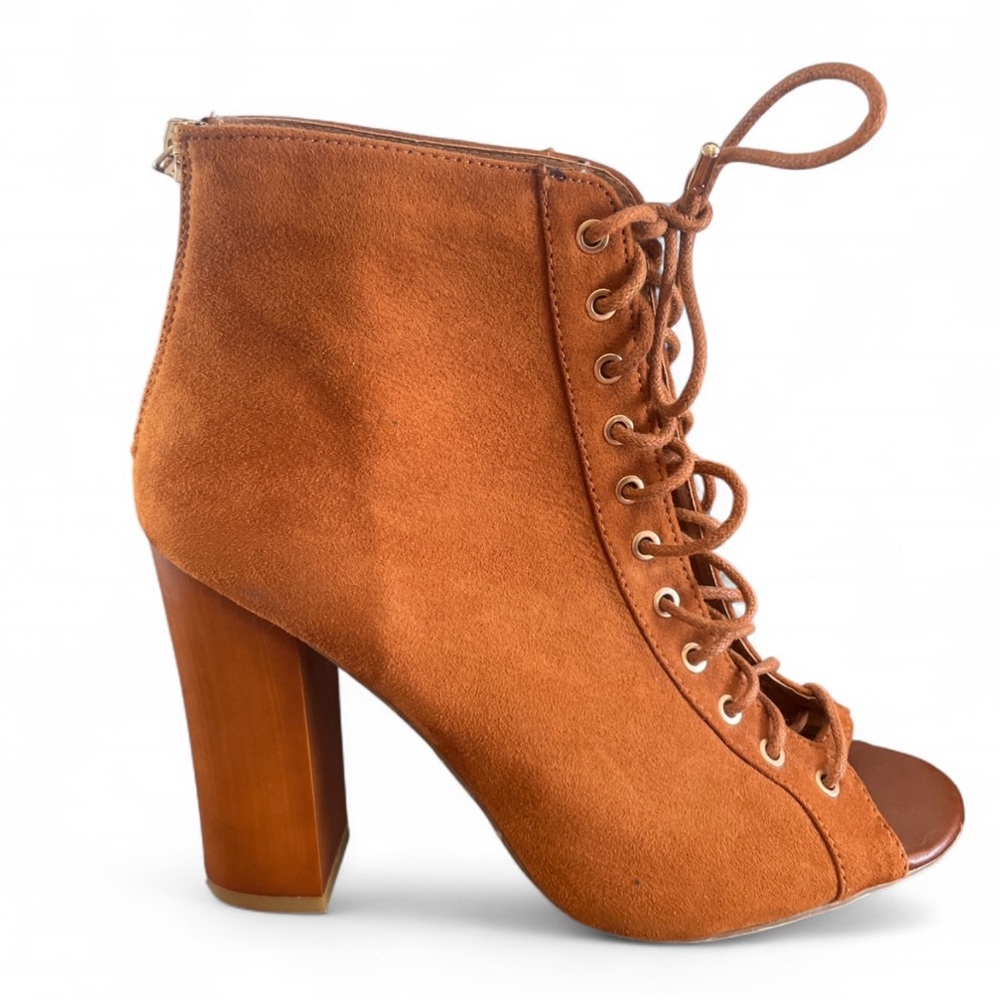 BAMBOO Tan Lace-Up Heeled‎ Boots - Picture 2 of 5